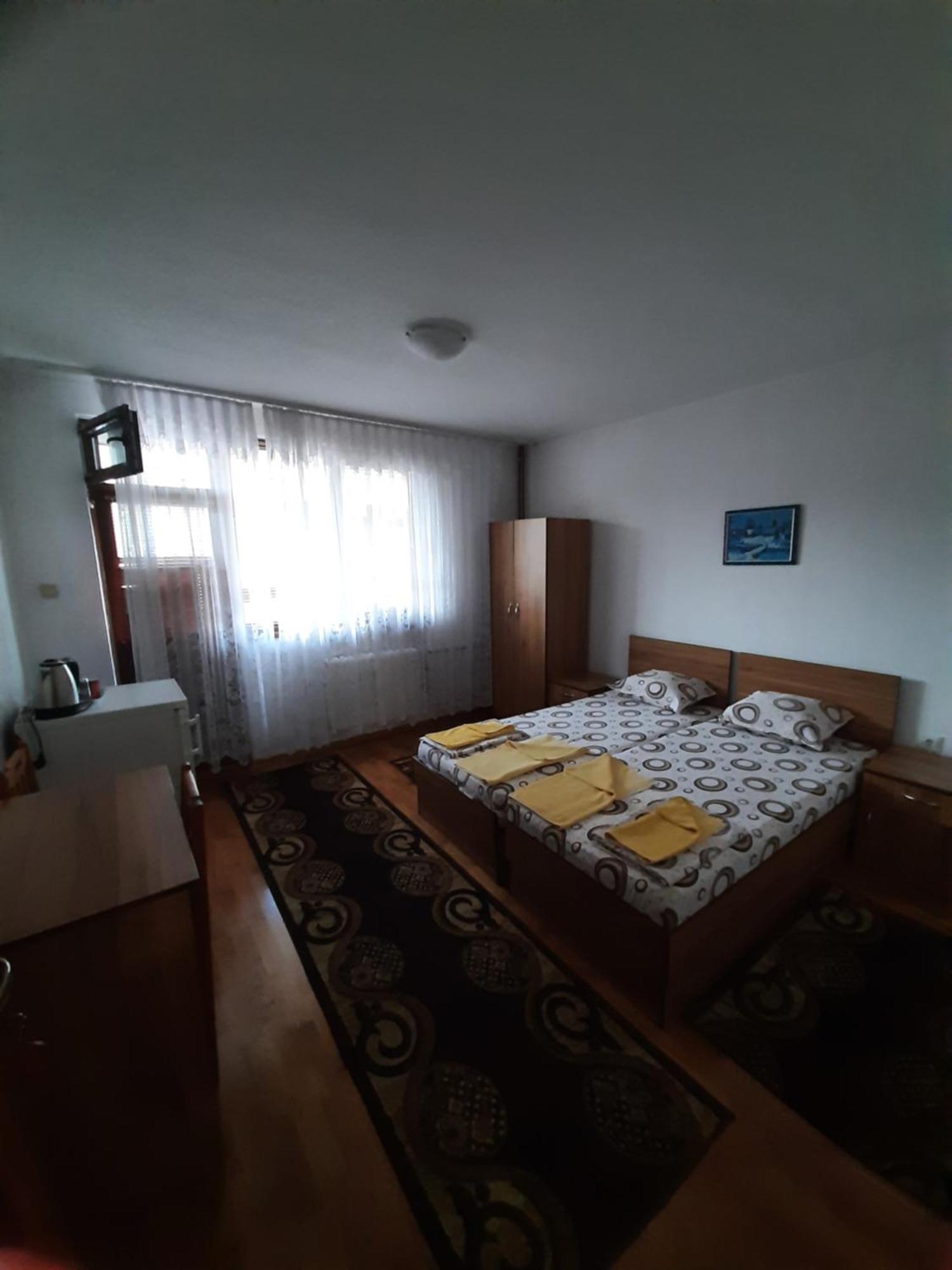 Къща За Гости Петрови Primorsko Cameră foto
